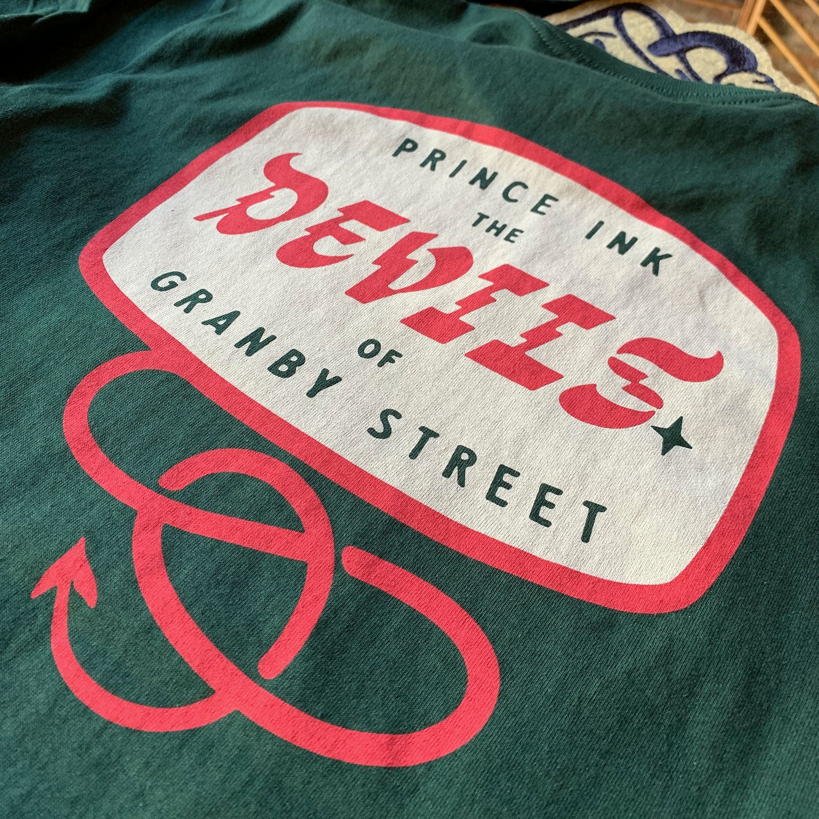Devils Badge - Tee